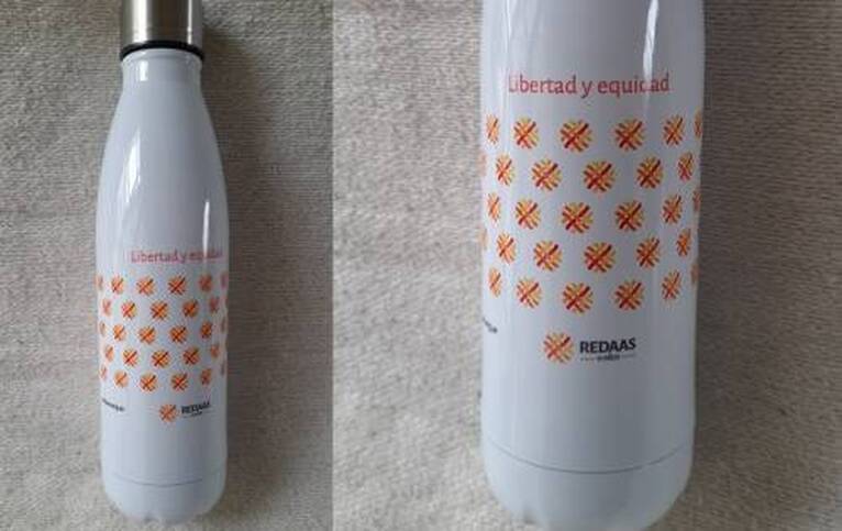 Botella térmica con logo estampado